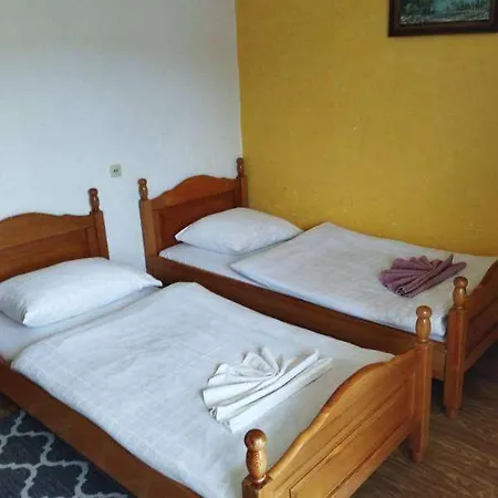 Osrodek Wypoczynkowy Pod Stokiem Oda ve Kahvaltı Karpacz