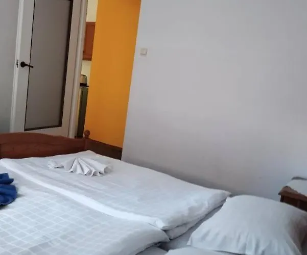 Bed & Breakfast Osrodek Wypoczynkowy Pod Stokiem